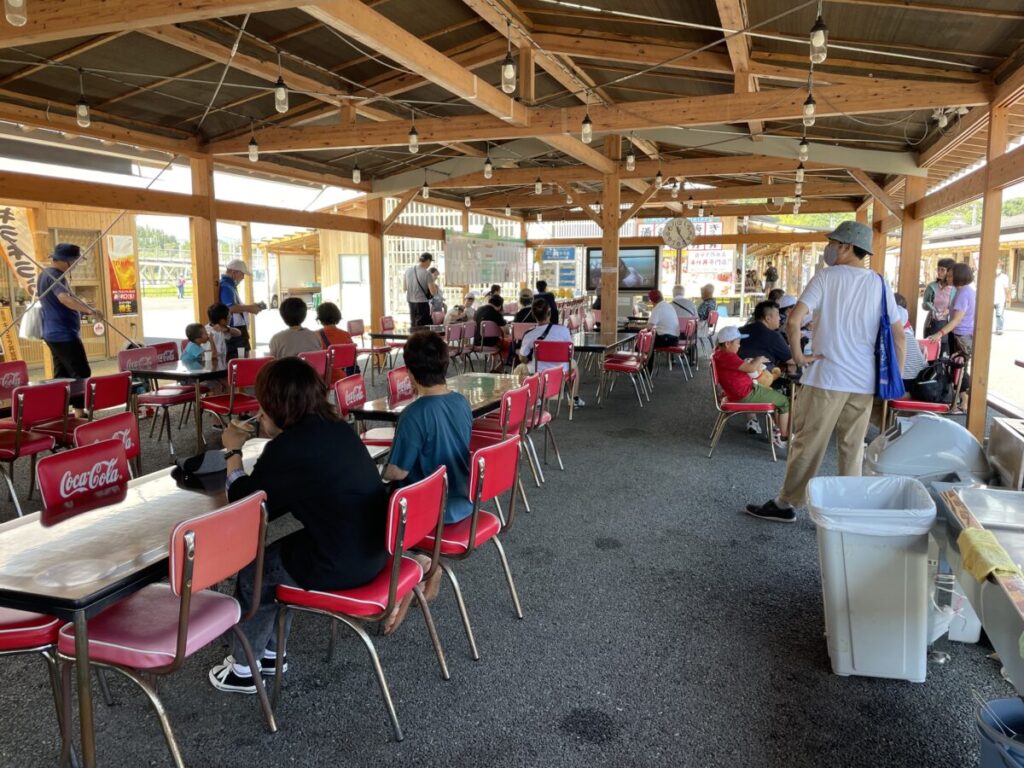 必勝！聖和学園 硬式野球部！さんさんコートで【夏の甲子園】のパブリックビューイング開催中！